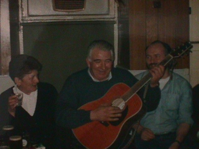 Left to right; Rita Ring, Jackie Ring & Stephen Cummins